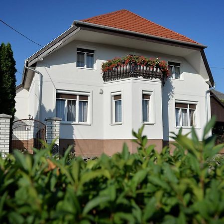 Hajdúhegy Vendégház Eger Extérieur photo